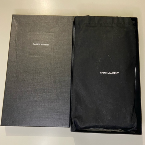 YSL Wallet - Picture 3 of 6